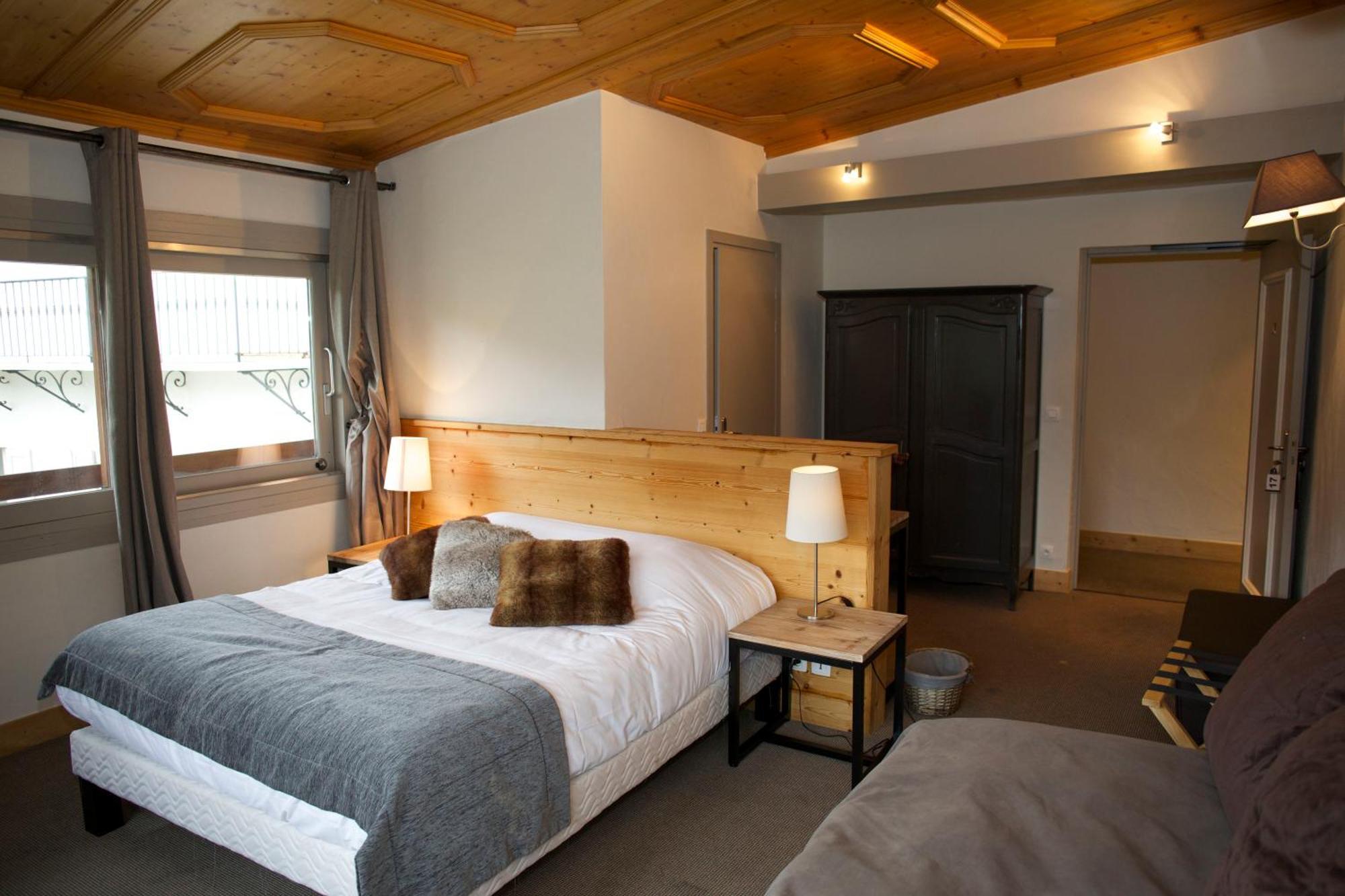 Hotel Val D'Este แซ็งต์-แฌร์เวส์-เลส์-แบ็งส์ ภายนอก รูปภาพ
