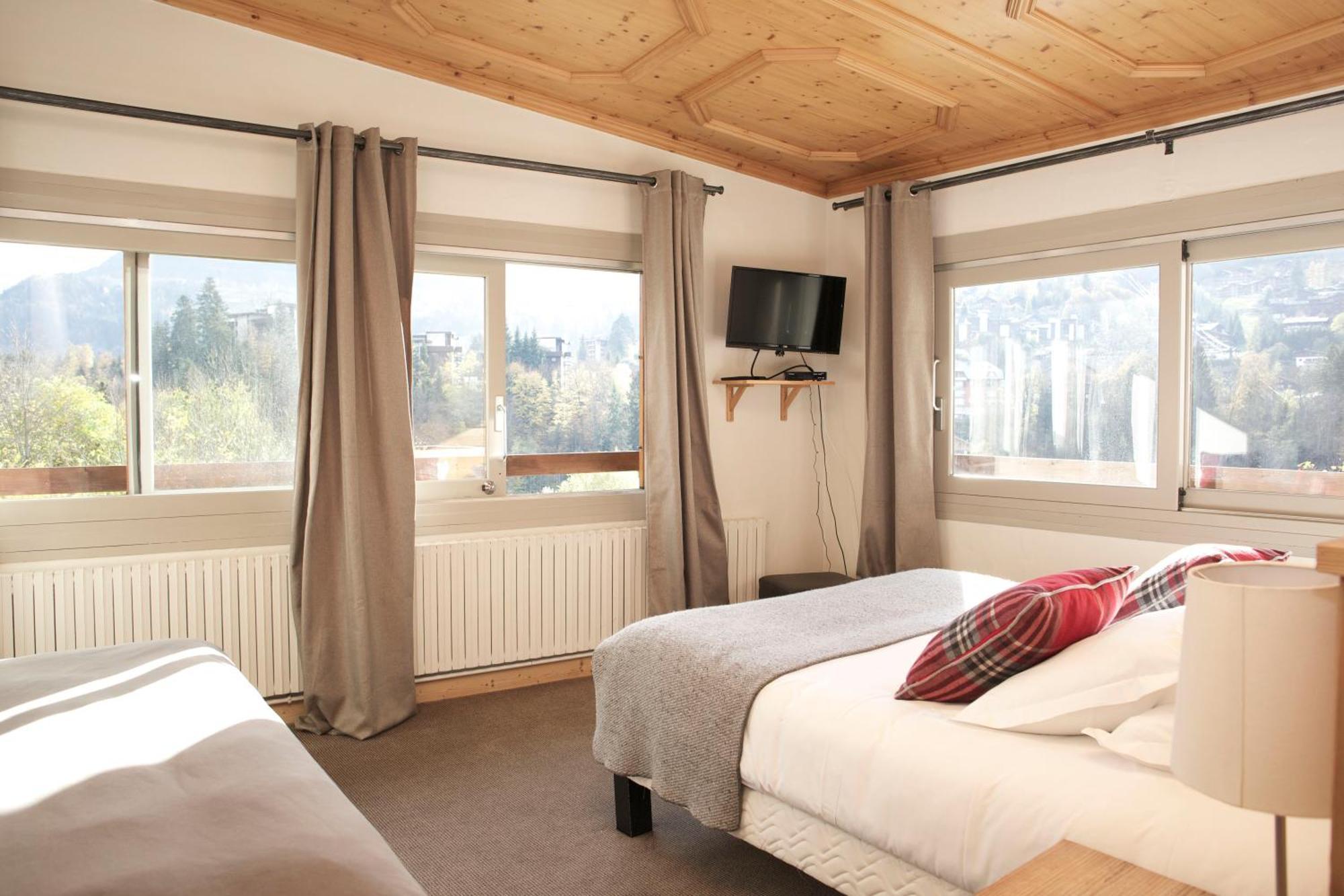Hotel Val D'Este แซ็งต์-แฌร์เวส์-เลส์-แบ็งส์ ภายนอก รูปภาพ