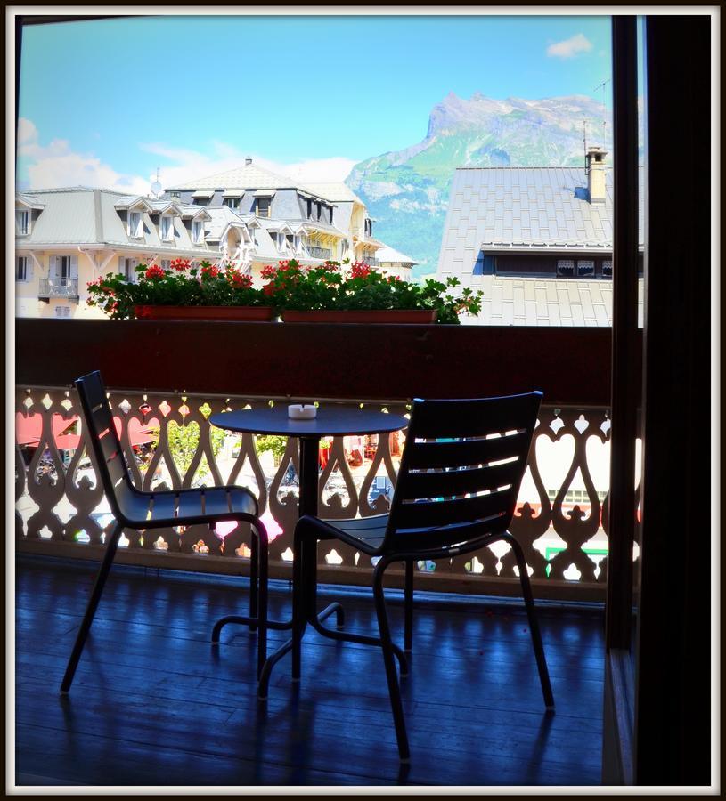 Hotel Val D'Este แซ็งต์-แฌร์เวส์-เลส์-แบ็งส์ ภายนอก รูปภาพ